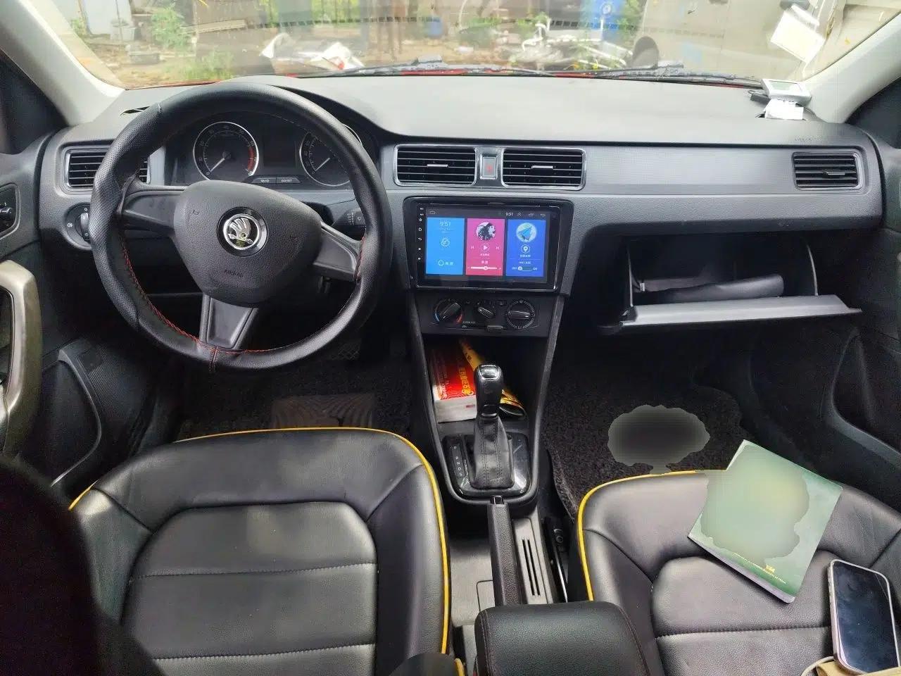 Skoda Rapid Spaceback 2016 Revised Version 1.6L Automatic Front-Drive Edition — миниатюра 9