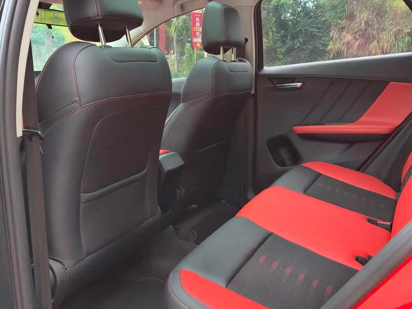 BYD e2 2021 Premium Edition — миниатюра 7