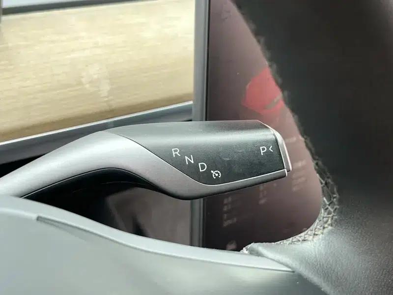 Model Y 2022 Rear-Wheel Drive — миниатюра 15