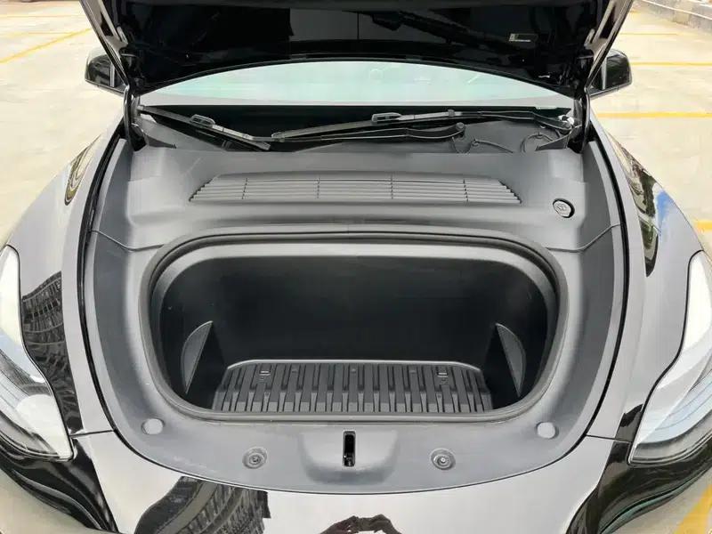 Model Y 2022 Rear-Wheel Drive — миниатюра 20
