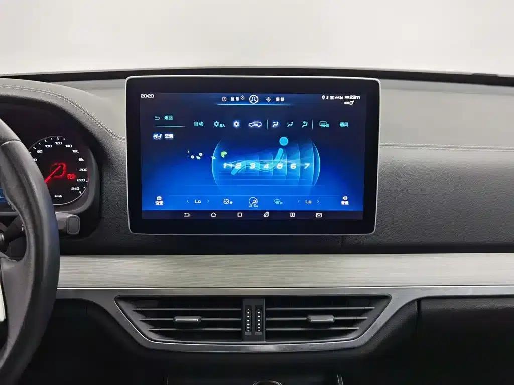 Tang 2018 2.0T Automatic Intelligent Connected Premium 7-seater National V Emission Standard — миниатюра 12