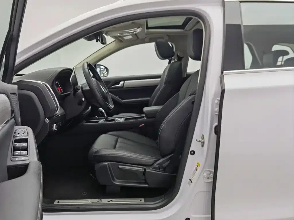 Tang 2018 2.0T Automatic Intelligent Connected Premium 7-seater National V Emission Standard — миниатюра 10