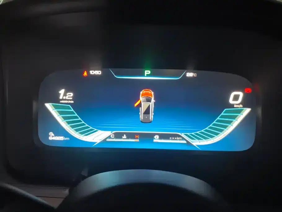 Tang 2018 2.0T Automatic Intelligent Connected Premium 7-seater National V Emission Standard — миниатюра 14