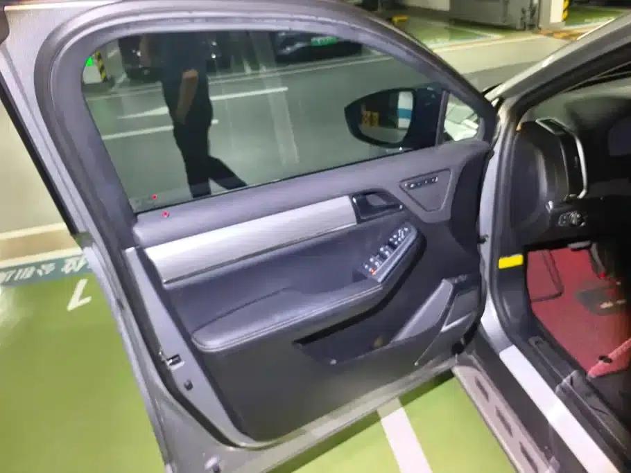 Tang 2018 2.0T Automatic Intelligent Connected Premium 7-seater National V Emission Standard — миниатюра 7