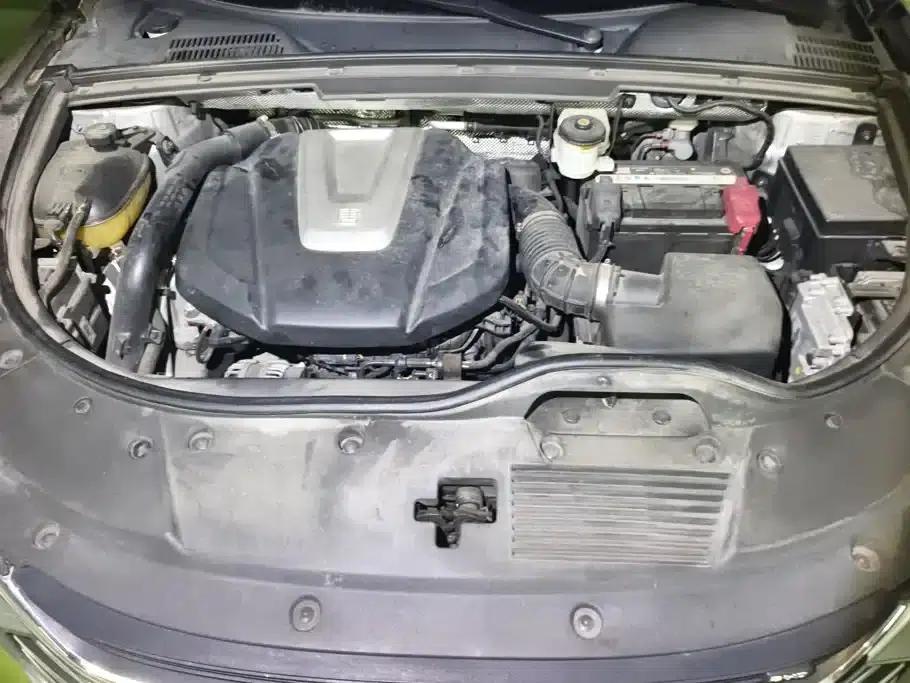 Tang 2018 2.0T Automatic Intelligent Connected Premium 7-seater National V Emission Standard — миниатюра 10