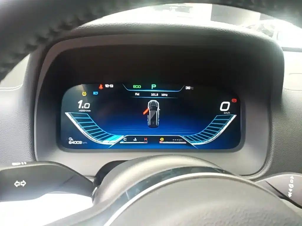 Tang 2018 2.0T Automatic Intelligent Connected Premium 7-seater National V Emission Standard — миниатюра 12