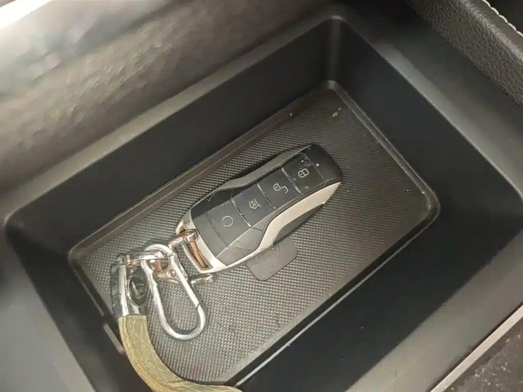 Tang 2019 2.0T Automatic Intelligent Connected Premium 7-seater National VI Emission Standard — миниатюра 9