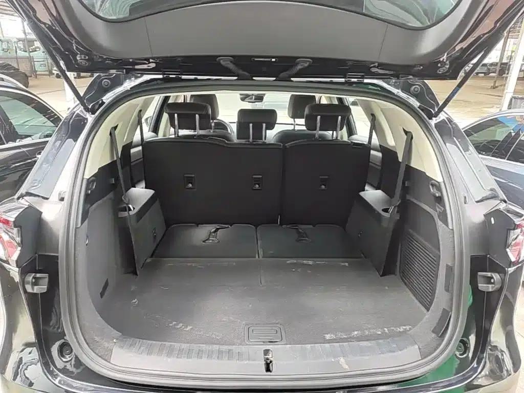 Tang 2019 2.0T Automatic Intelligent Connected Premium 7-seater National VI Emission Standard — миниатюра 19