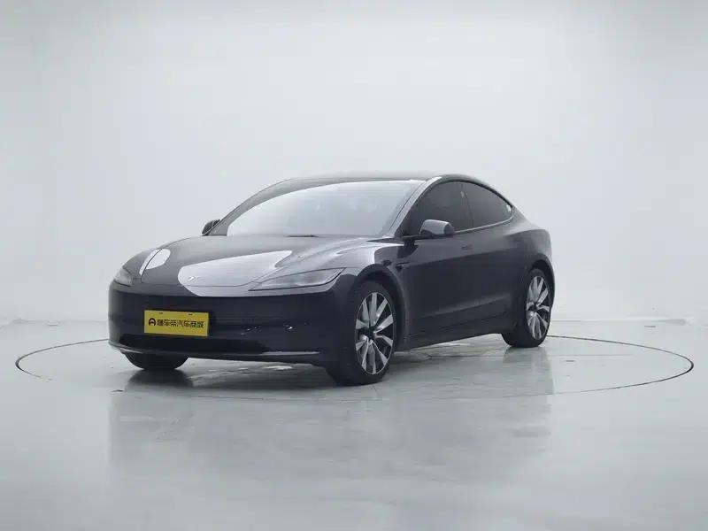 Model 3 2025 Rear-Wheel Drive — миниатюра 1