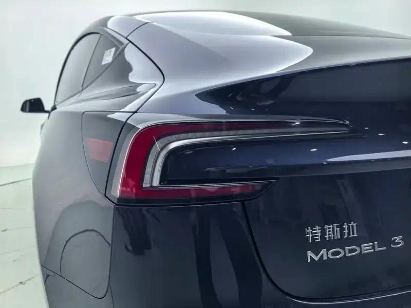 Model 3 2025 Rear-Wheel Drive — миниатюра 13