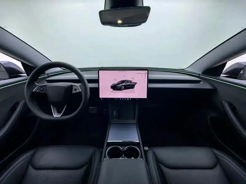 Model 3 2025 Rear-Wheel Drive — миниатюра 14