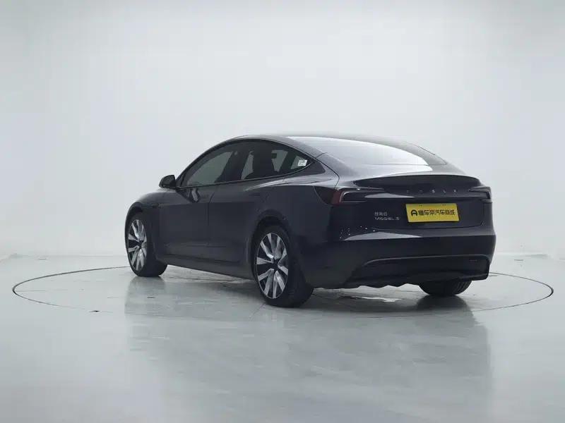 Model 3 2025 Rear-Wheel Drive — миниатюра 5