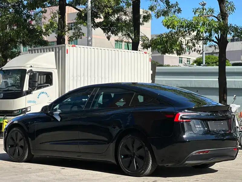Model 3 2023 Long Range All-Wheel Drive — миниатюра 4