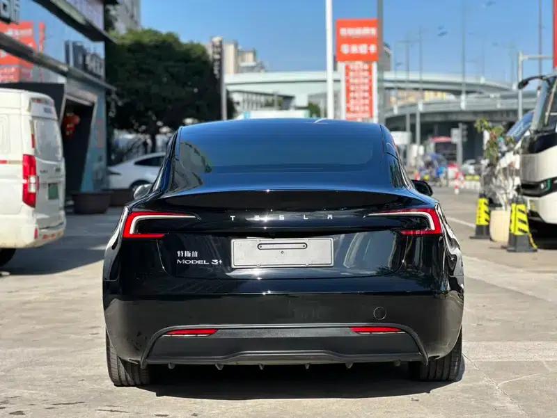Model 3 2023 Long Range All-Wheel Drive — миниатюра 5