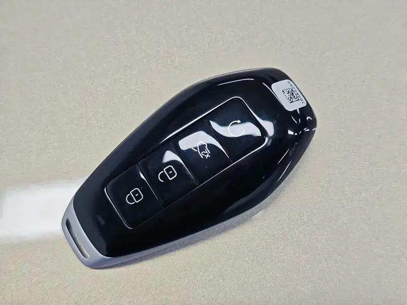 Denza Z9GT DM 2024 1100 AWD Max Edition — миниатюра 11