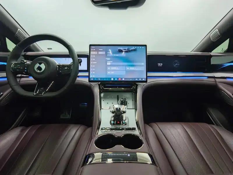 Denza Z9GT DM 2024 1100 AWD Max Edition — миниатюра 14