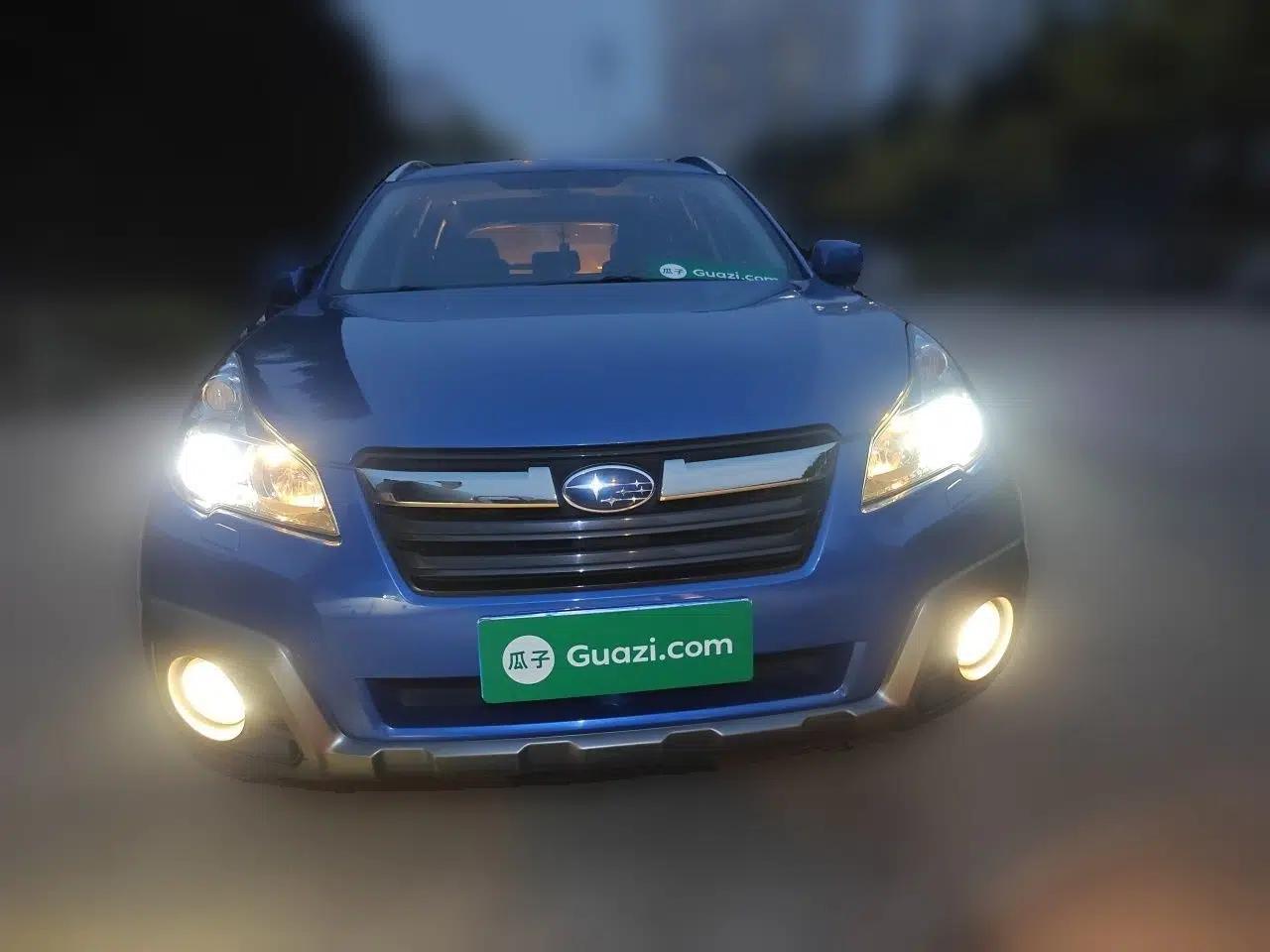 Subaru Outback 2013 2.5i Sport Edition — миниатюра 2