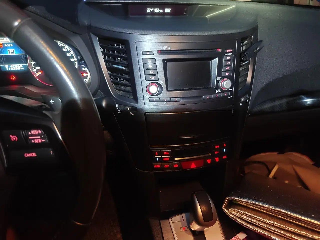 Subaru Outback 2013 2.5i Sport Edition — миниатюра 13
