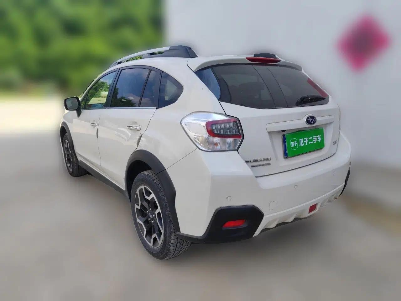 Subaru XV 2016 2.0i Comfort Navigation Edition — миниатюра 4