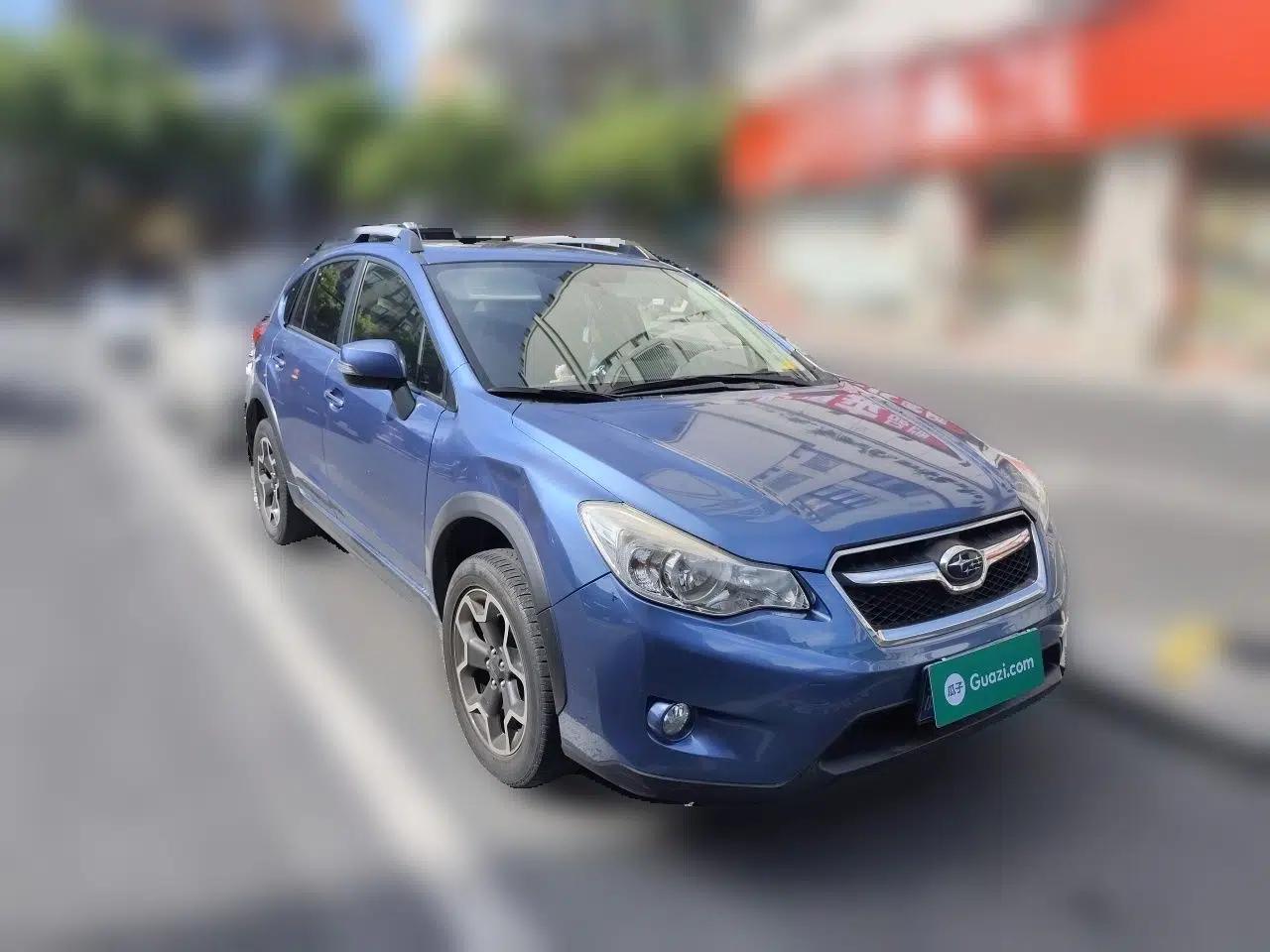 Subaru XV 2012 2.0i Elite Edition — миниатюра 3