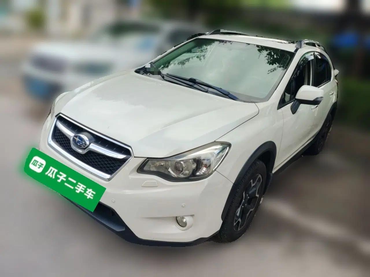 Subaru XV 2012 2.0i Luxury Edition — миниатюра 1