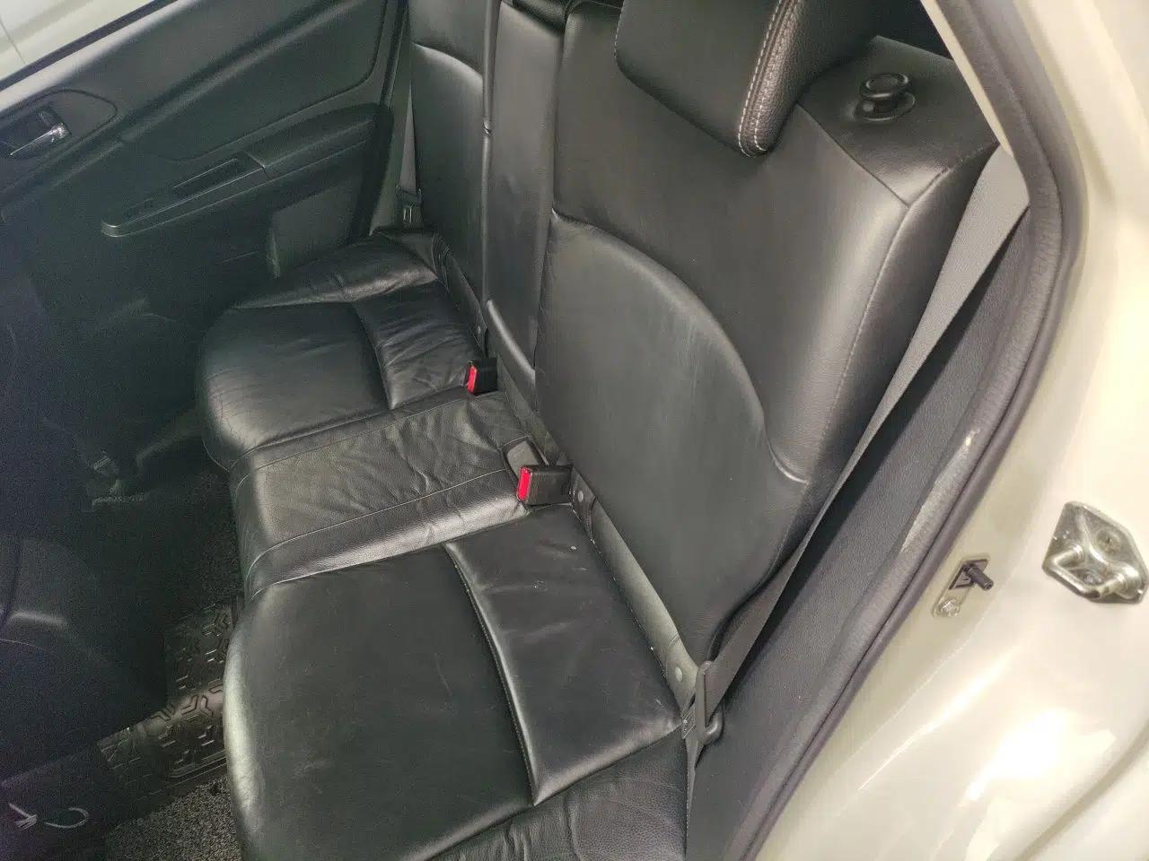 Subaru XV 2012 2.0i Luxury Edition — миниатюра 17
