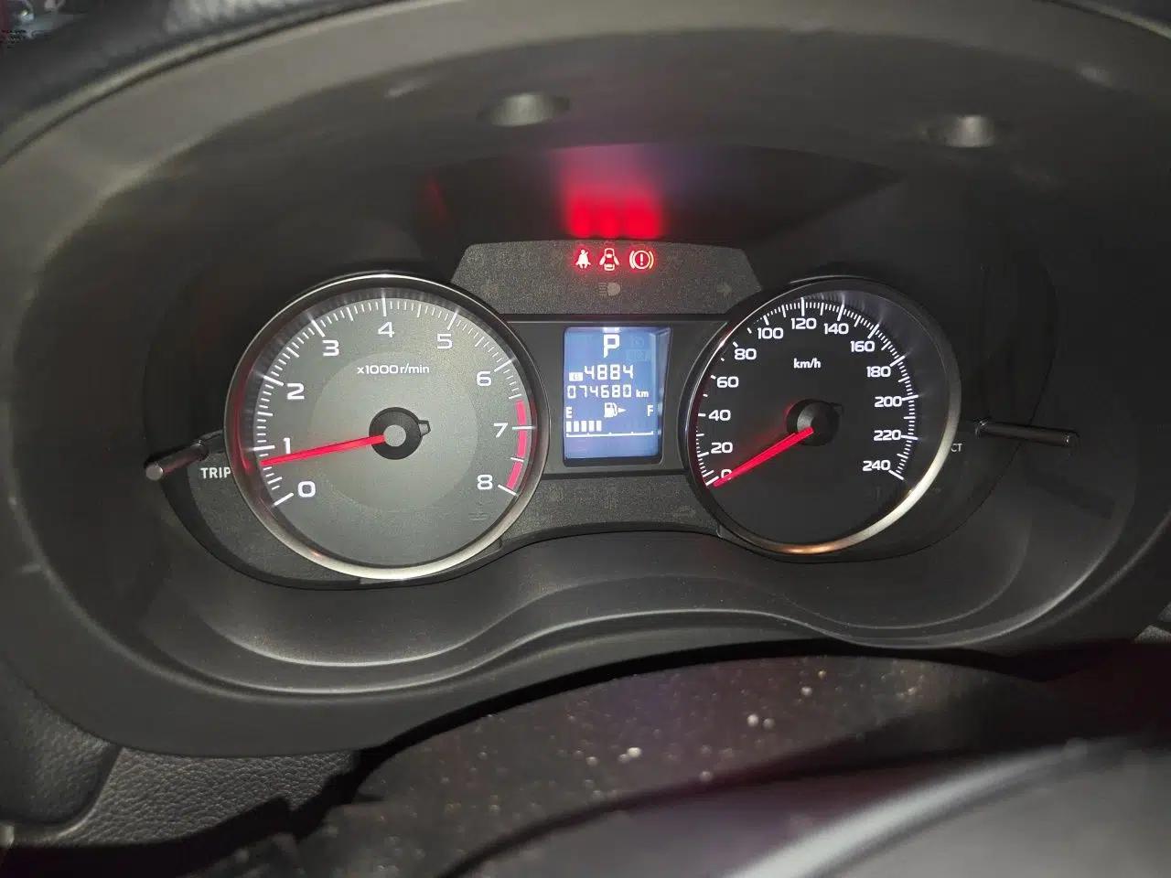 Subaru XV 2012 2.0i Luxury Edition — миниатюра 11