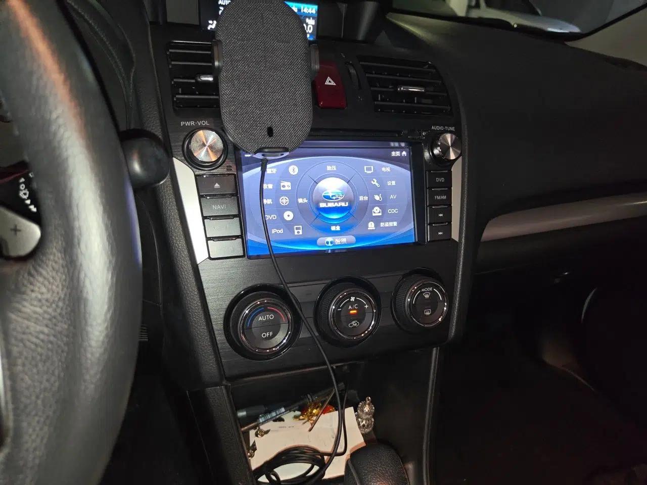 Subaru XV 2012 2.0i Luxury Edition — миниатюра 13