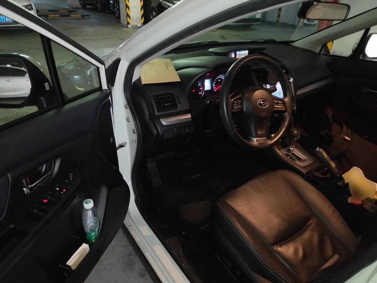 Subaru XV 2012 2.0i Luxury Edition — миниатюра 16