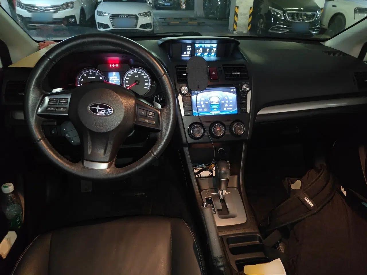 Subaru XV 2012 2.0i Luxury Edition — миниатюра 9