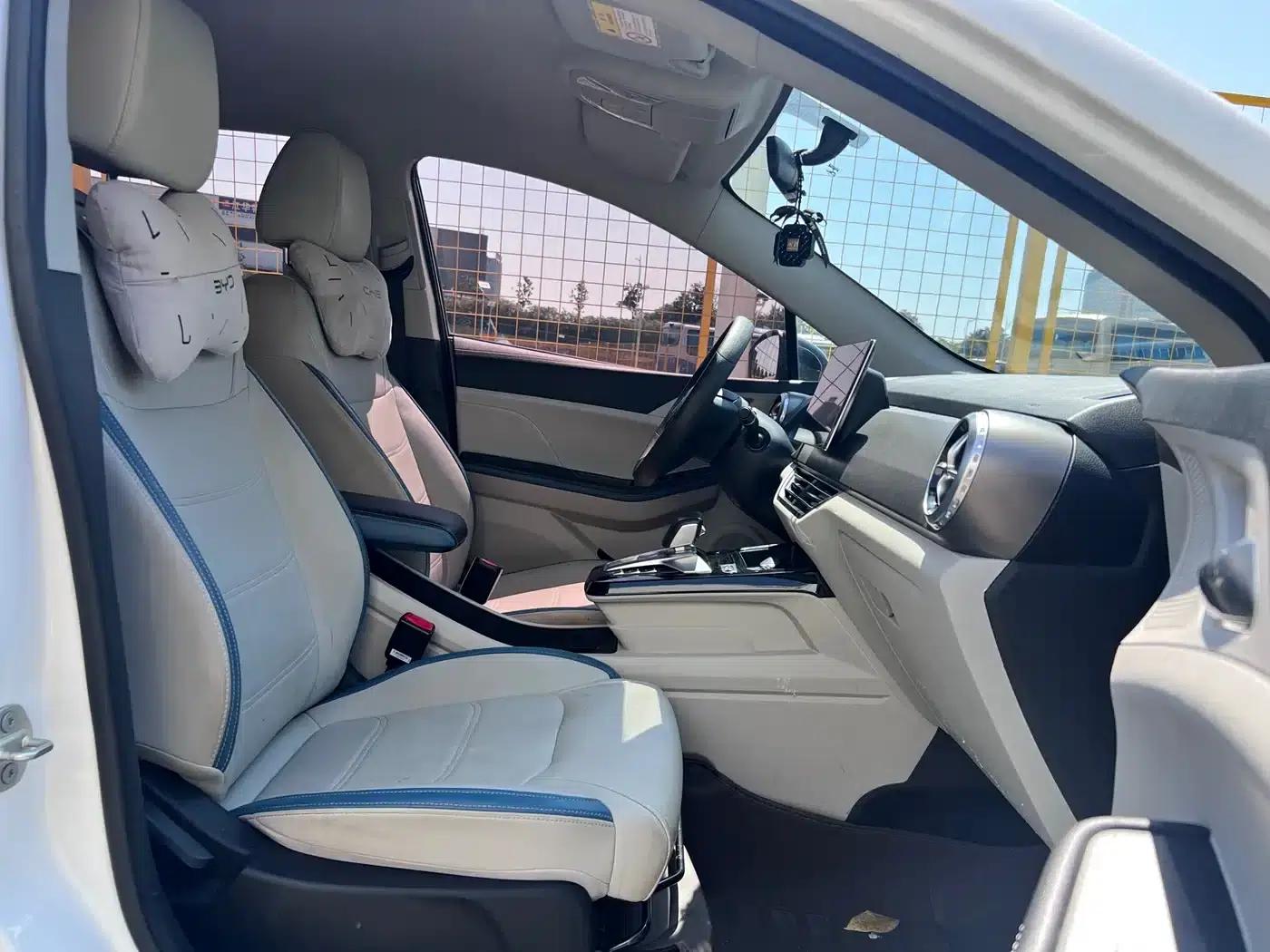 Yuan Pro 2023 401KM Luxury Edition — миниатюра 14