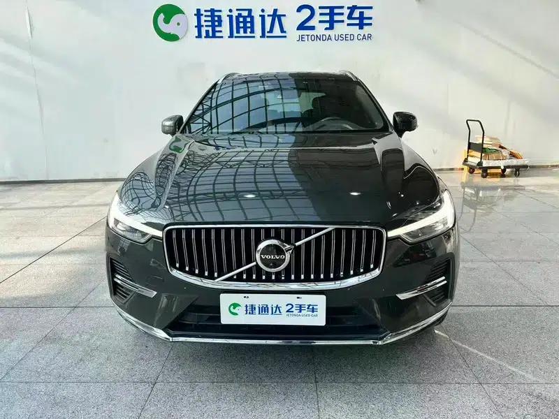 2022 Volvo XC60 PHEV T8 AWD Inscription Luxury Edition — миниатюра 2