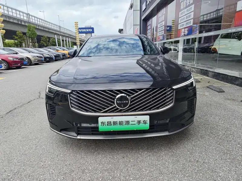 2026 Volvo S90 PHEV T8 AWD Long Range Smart Luxury Edition — миниатюра 2