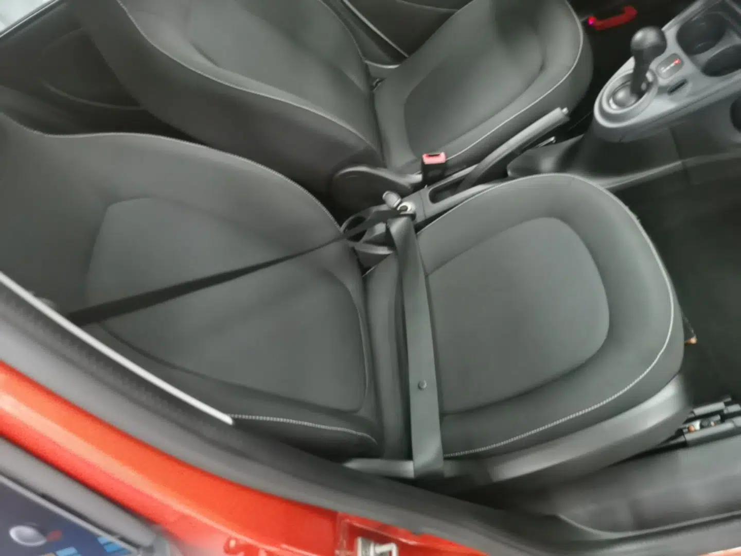 smart forfour 2016 1.0L 52 kW Passion Edition — миниатюра 19