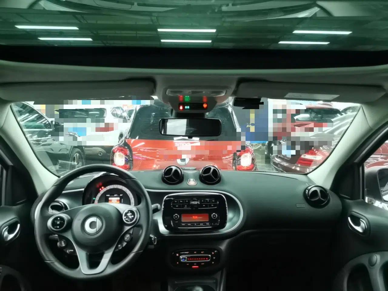 smart forfour 2016 1.0L 52 kW Passion Edition — миниатюра 21