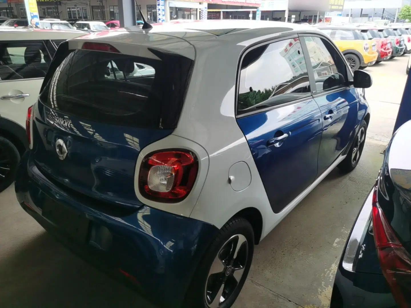 smart forfour 2018 1.0L 52kW Passion Edition — миниатюра 6