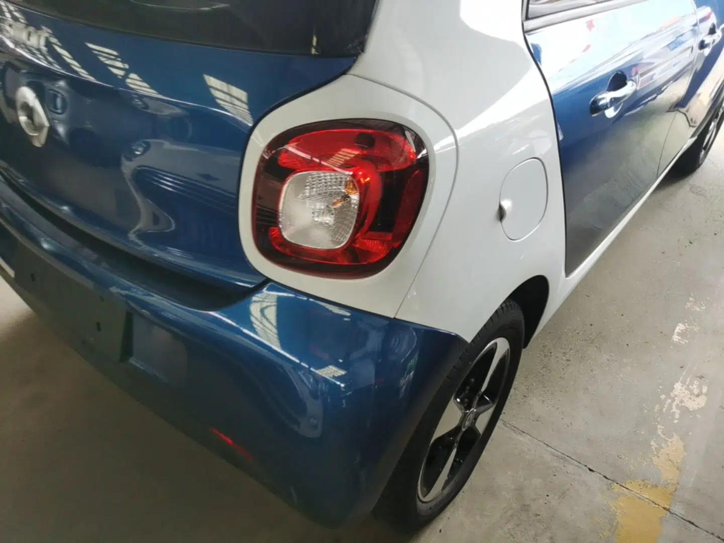 smart forfour 2018 1.0L 52kW Passion Edition — миниатюра 9
