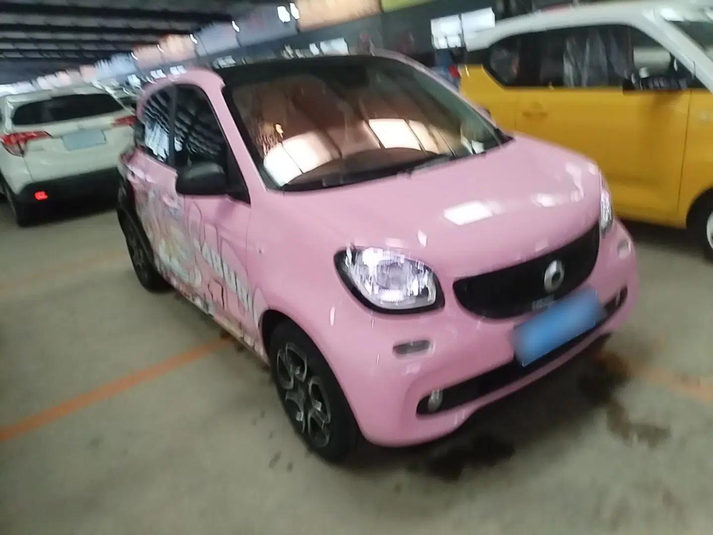 smart forfour 2017 0.9T 66kW Beloved Special Edition — миниатюра 3