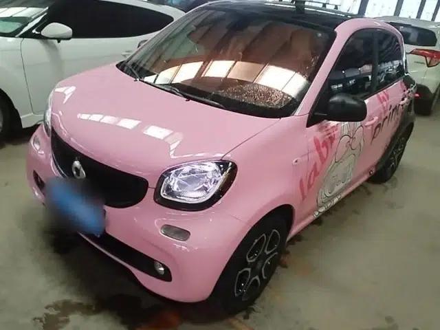 smart forfour 2017 0.9T 66kW Beloved Special Edition
