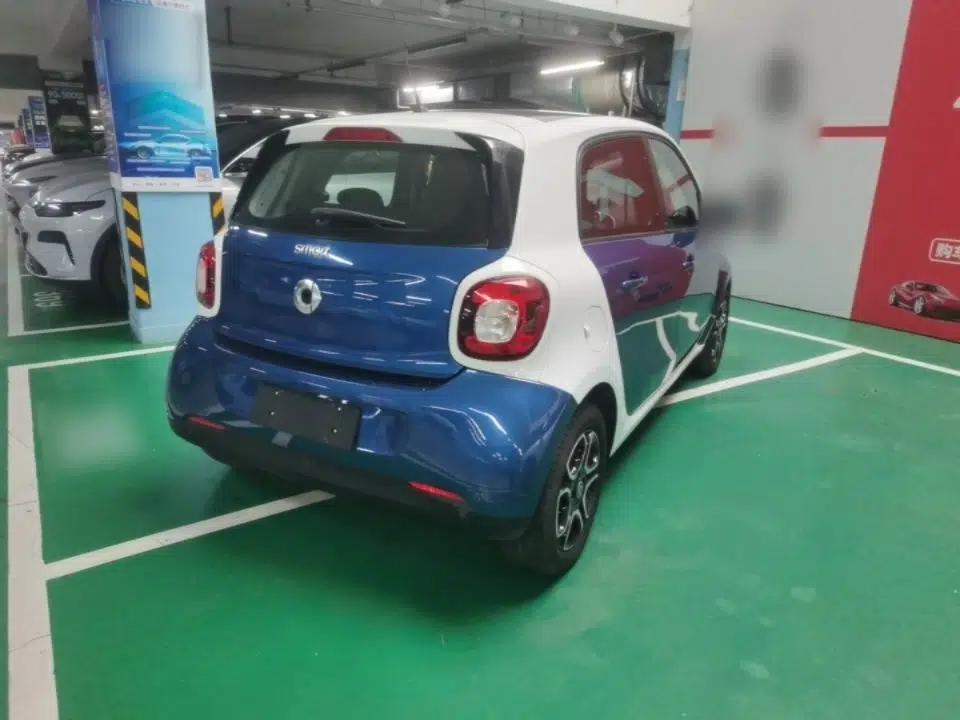 smart forfour 2016 0.9T 66 kW Pioneer Edition — миниатюра 6