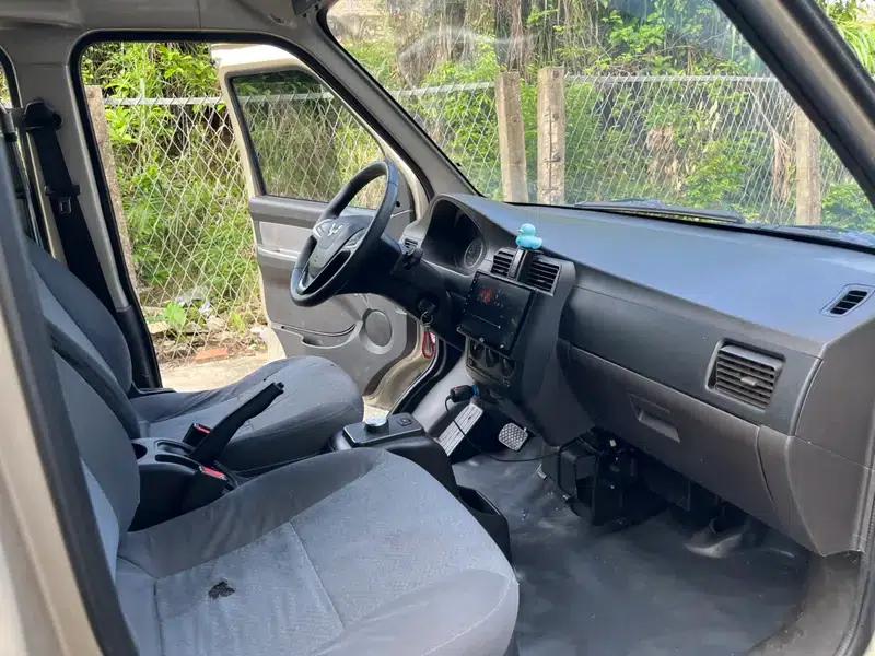 Wuling Rongguang EV 2022 Basic Model, 2-Seater with Seats and Windows Closed, Penghui Battery — миниатюра 11