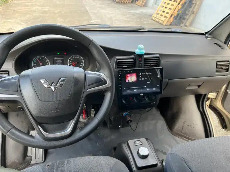 Wuling Rongguang EV 2022 Basic Model, 2-Seater with Seats and Windows Closed, Penghui Battery — миниатюра 12