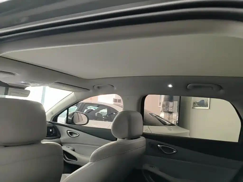 Hiace 05 EV 2025 520KM Flagship Intelligent Navigation Edition — миниатюра 18