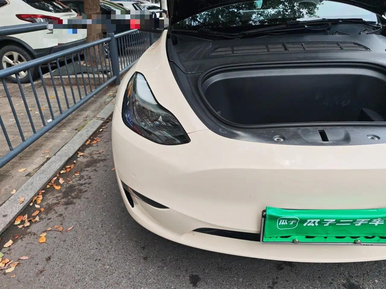 Tesla Model Y 2021 Standard Range Rear-Wheel Drive Version — миниатюра 7