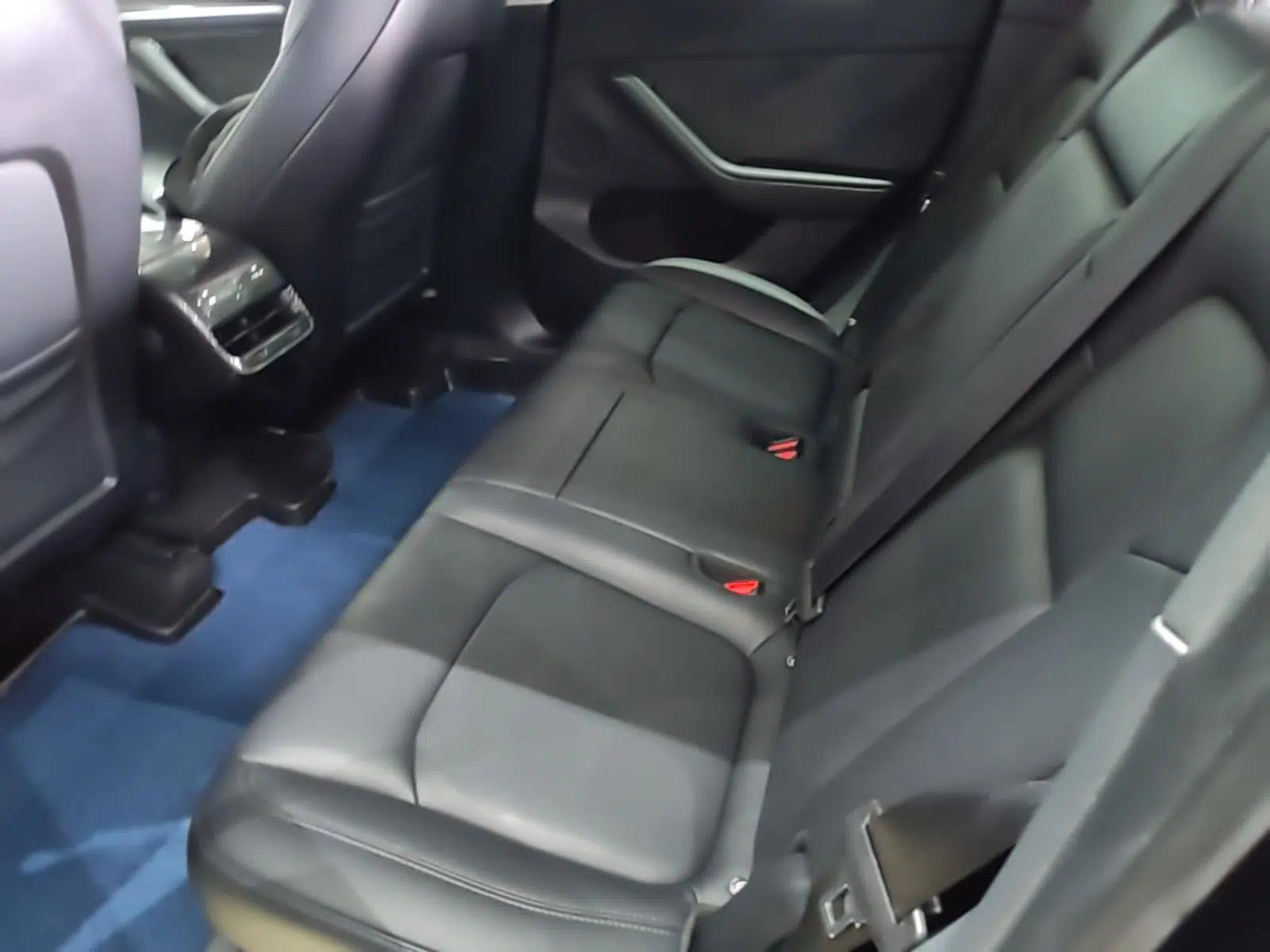 Tesla Model Y 2021 Standard Range Rear-Wheel Drive Version — миниатюра 20