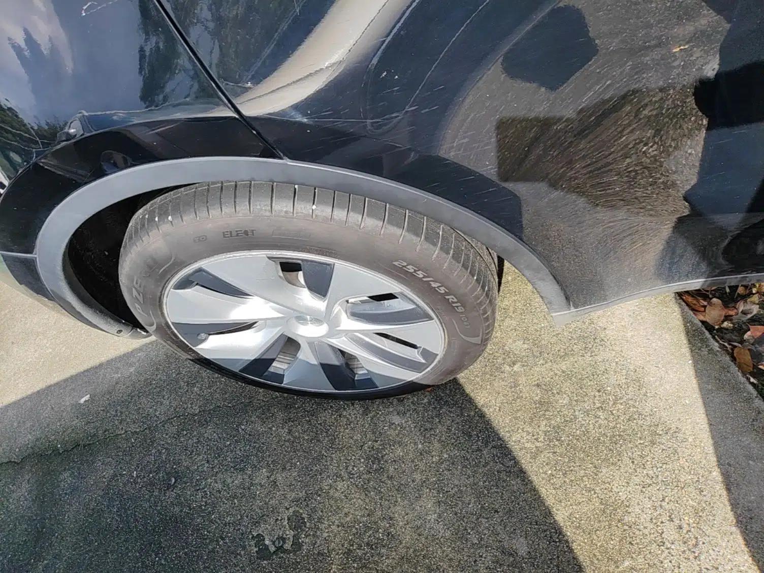 Tesla Model Y 2022 Revised Version Rear-Wheel Drive — миниатюра 11