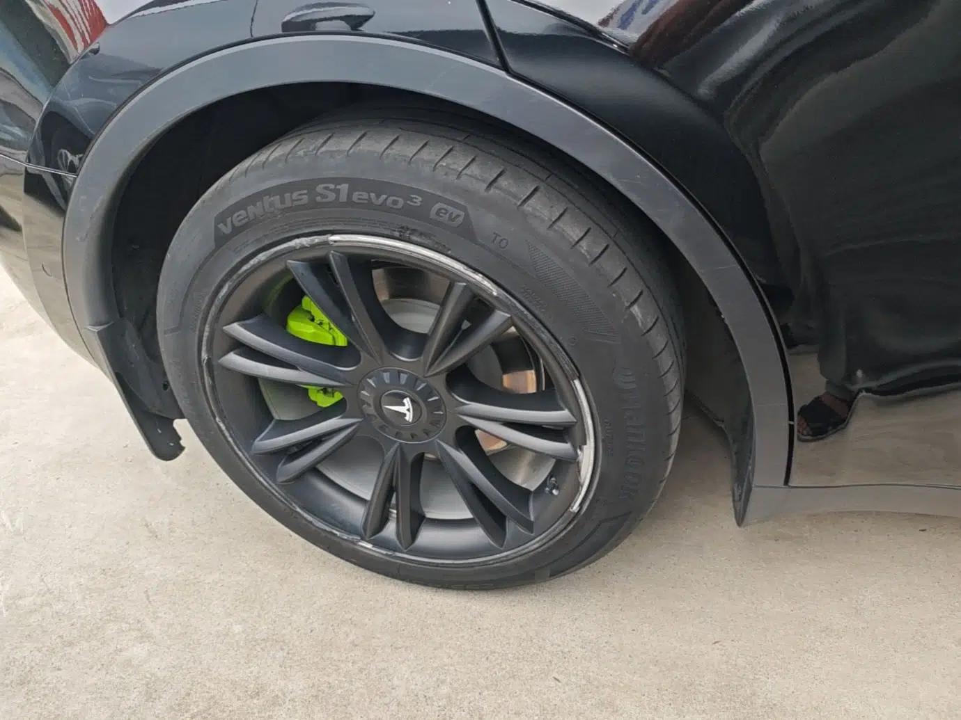 Tesla Model Y 2021 Standard Range Rear-Wheel Drive Version — миниатюра 11