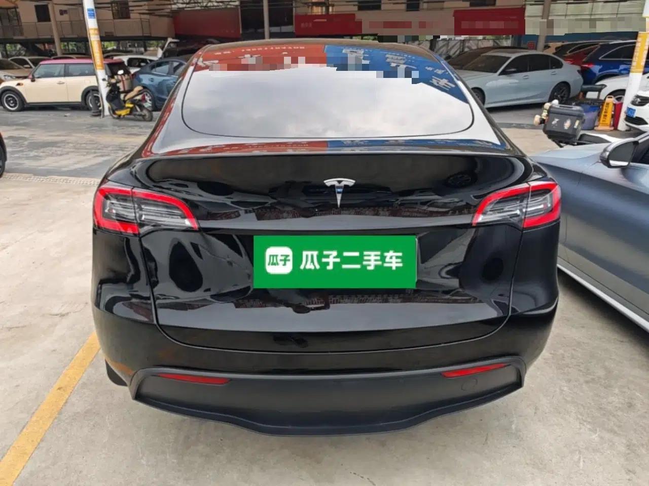 Tesla Model Y 2021 Standard Range Rear-Wheel Drive Version — миниатюра 5