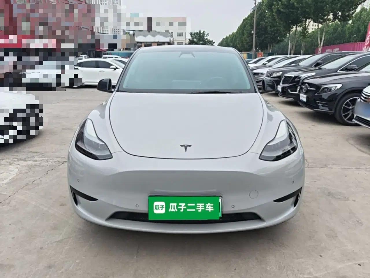 Tesla Model Y 2022 Rear-Wheel-Drive Version — миниатюра 2