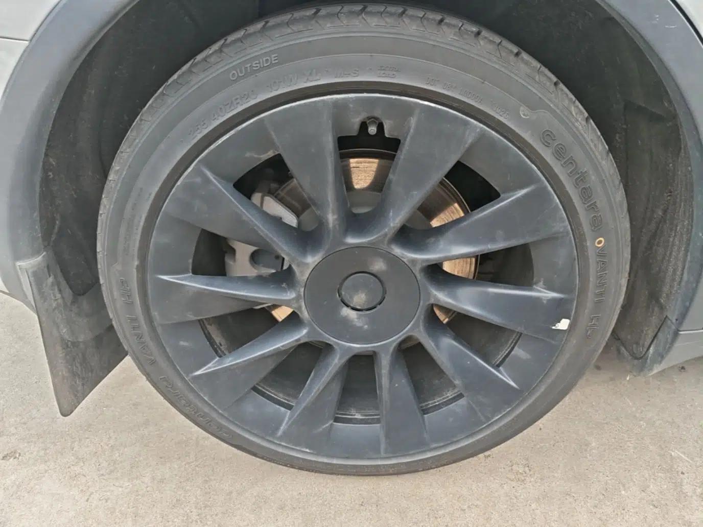 Tesla Model Y 2022 Rear-Wheel-Drive Version — миниатюра 16